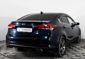 Подержанный автомобиль Kia Cerato Sedan 2017 года (5 фото)