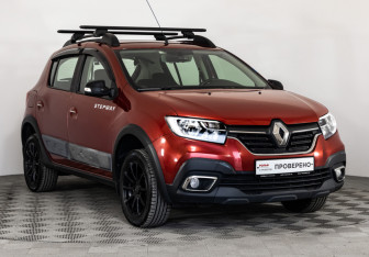 Подержанный автомобиль Renault Sandero 2020 года (3 фото)