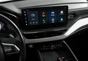 Подержанный автомобиль Haval F7 2024 года (17 фото)