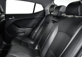 Подержанный автомобиль Kia Optima Sedan 2014 года (12 фото)