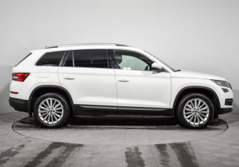 Подержанный автомобиль Skoda Kodiaq 2021 года (4 фото)