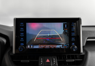 Подержанный автомобиль Toyota RAV4 2019 года (17 фото)