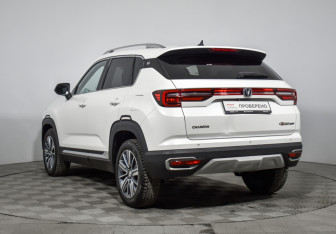 Подержанный автомобиль Changan CS35PLUS 2020 года (7 фото)