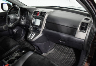 Подержанный автомобиль Honda CR-V 2012 года (12 фото)