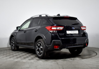 Подержанный автомобиль Subaru XV 2017 года (7 фото)
