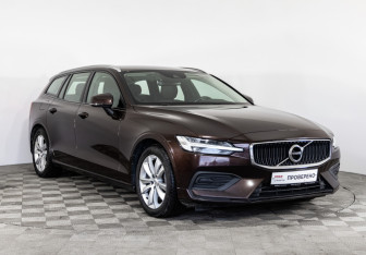 Подержанный автомобиль Volvo V60 2019 года (3 фото)