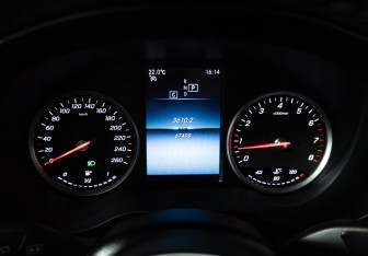 Подержанный автомобиль Mercedes-Benz GLC Coupe 2019 года (12 фото)