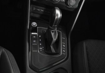 Подержанный автомобиль Volkswagen Tiguan 2018 года (17 фото)