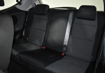 Подержанный автомобиль Peugeot 207 Hatchback 2010 года (11 фото)