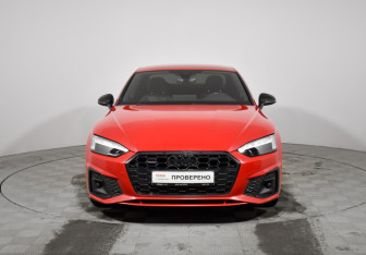 Подержанный автомобиль Audi A5 Coupe 2020 года (2 фото)