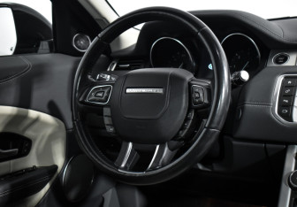 Подержанный автомобиль Land Rover Range Rover Evoque 2017 года (14 фото)