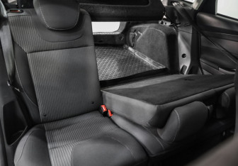 Подержанный автомобиль Ford Focus Hatchback 2013 года (23 фото)
