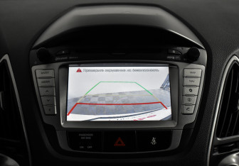 Подержанный автомобиль Hyundai ix35 2012 года (17 фото)