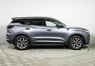 Подержанный автомобиль Chery Tiggo 7 Pro Max 2024 года (4 фото)