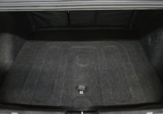 Подержанный автомобиль Chevrolet Cruze Sedan 2011 года (16 фото)