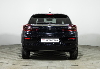 Подержанный автомобиль Suzuki Baleno Hatchback 2023 года (6 фото)