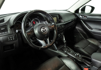 Подержанный автомобиль Mazda CX-5 2012 года (11 фото)