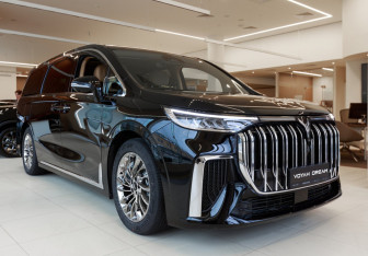 Новый Voyah Dream 2025 (3 фото)