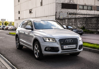Подержанный автомобиль Audi Q5 2012 года (4 фото)
