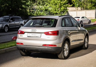 Подержанный автомобиль Audi Q3 2013 года (6 фото)