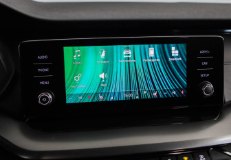 Подержанный автомобиль Skoda Octavia Liftback 2021 года (15 фото)