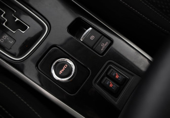 Подержанный автомобиль Mitsubishi Outlander 2019 года (13 фото)