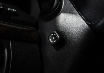 Подержанный автомобиль Toyota Land Cruiser Suv 2008 года (23 фото)