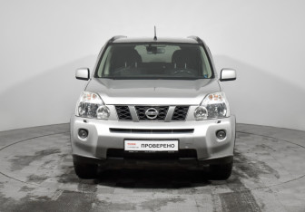 Подержанный автомобиль Nissan X-Trail 2008 года (2 фото)