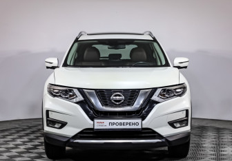 Подержанный автомобиль Nissan X-Trail 2021 года (2 фото)