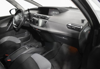 Подержанный автомобиль Citroen C4 Picasso 2014 года (13 фото)