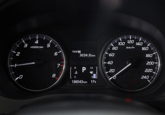 Подержанный автомобиль Mitsubishi Outlander 2019 года (12 фото)
