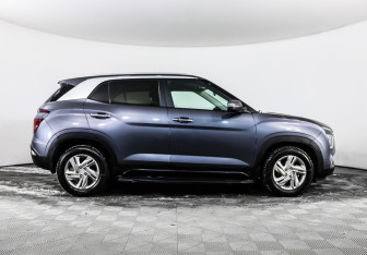 Подержанный автомобиль Hyundai Creta 2021 года (4 фото)