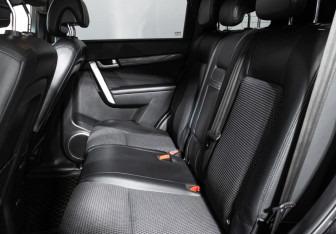 Подержанный автомобиль Chevrolet Captiva 2007 года (10 фото)