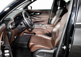 Подержанный автомобиль Exeed VX 2023 года (10 фото)