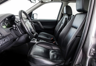 Подержанный автомобиль Land Rover Freelander 2007 года (16 фото)