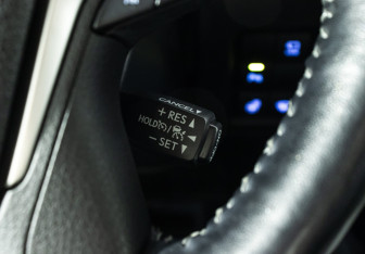 Подержанный автомобиль Toyota Land Cruiser Prado 2018 года (26 фото)