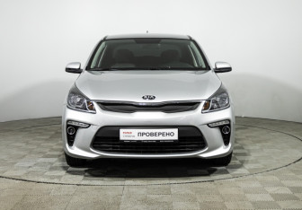 Подержанный автомобиль Kia Rio Sedan 2017 года (2 фото)