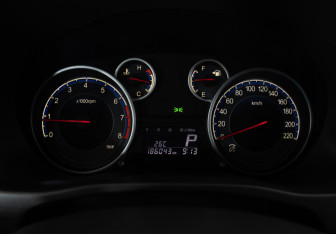 Подержанный автомобиль Suzuki SX4 Hatchback 2011 года (11 фото)