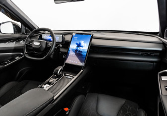 Подержанный автомобиль Geely Cityray 2025 года (13 фото)