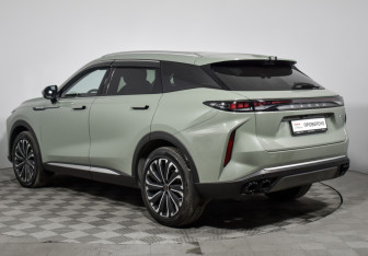 Подержанный автомобиль Exeed RX 2023 года (7 фото)