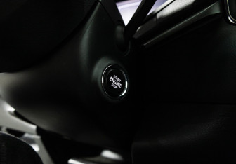 Подержанный автомобиль Skoda Karoq 2020 года (19 фото)