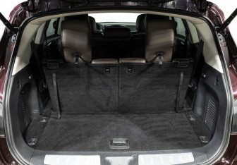 Подержанный автомобиль Infiniti QX60 2014 года (26 фото)