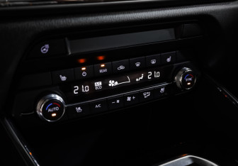 Подержанный автомобиль Mazda CX-9 2019 года (19 фото)