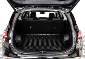 Подержанный автомобиль Hyundai Santa Fe 2022 года (34 фото)