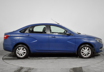 Подержанный автомобиль LADA (ВАЗ) Vesta Sedan 2016 года (4 фото)