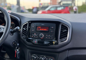 Подержанный автомобиль LADA (ВАЗ) XRAY 2019 года (12 фото)