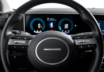 Подержанный автомобиль Hyundai Tucson 2025 года (19 фото)
