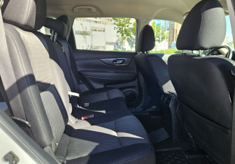 Подержанный автомобиль Nissan X-Trail 2020 года (12 фото)