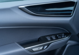Новый Lexus NX 2025 (9 фото)