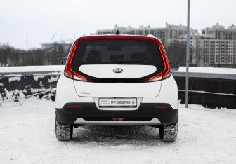 Подержанный автомобиль Kia Soul 2019 года (6 фото)